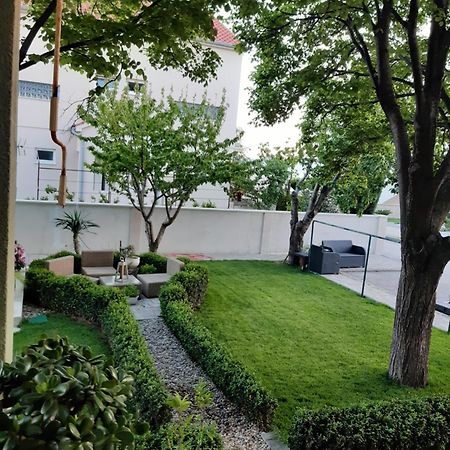 Apartman Barbir Sukosan Ngoại thất bức ảnh