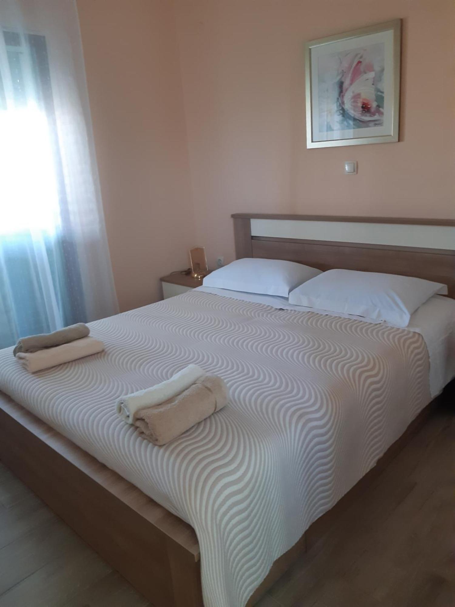 Apartman Barbir Sukosan Ngoại thất bức ảnh
